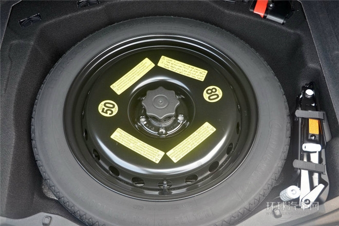 2013款 A8L 55 TFSI quattro專享型