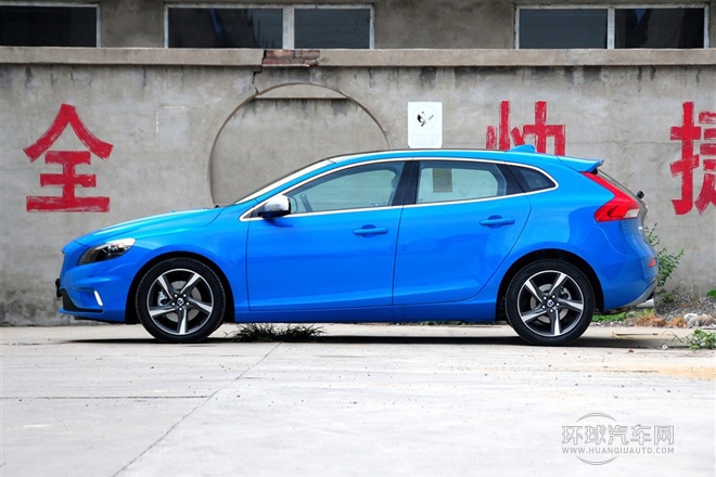 2015款1.6T智雅個性運動版