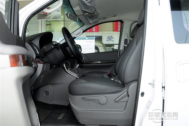 2014款 2.4L 公務型