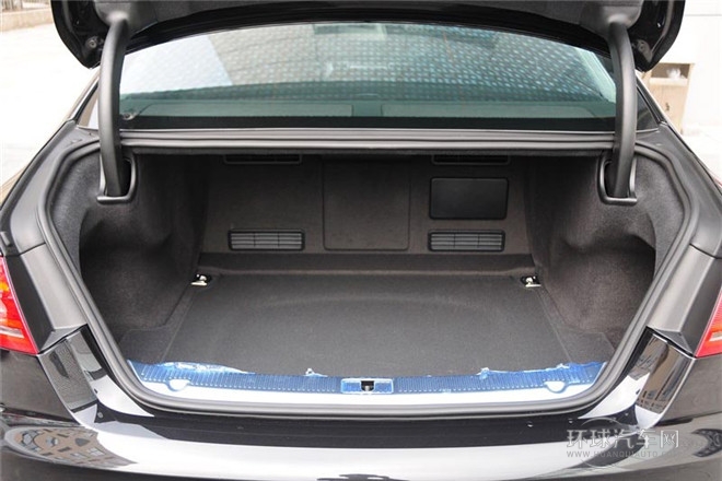 2013款 A8L 55 TFSI quattro豪華型