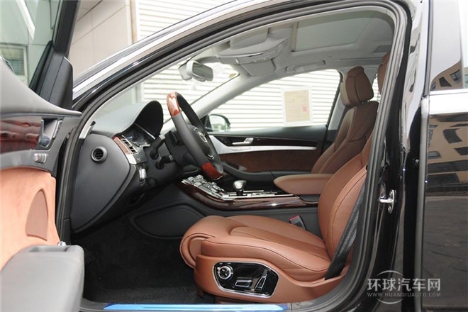 2013款 A8L 55 TFSI quattro豪華型