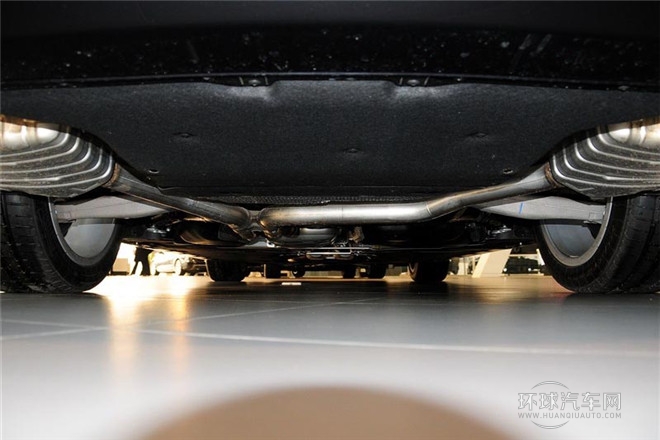 2013款 A8L 50 TFSI quattro尊貴型