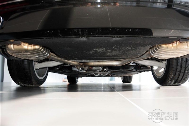 2013款 A8L 50 TFSI quattro豪華型