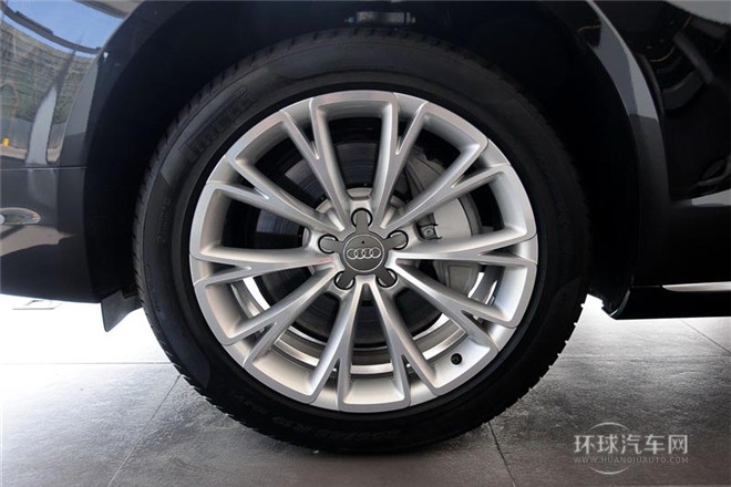 2013款 A8L 50 TFSI quattro豪華型