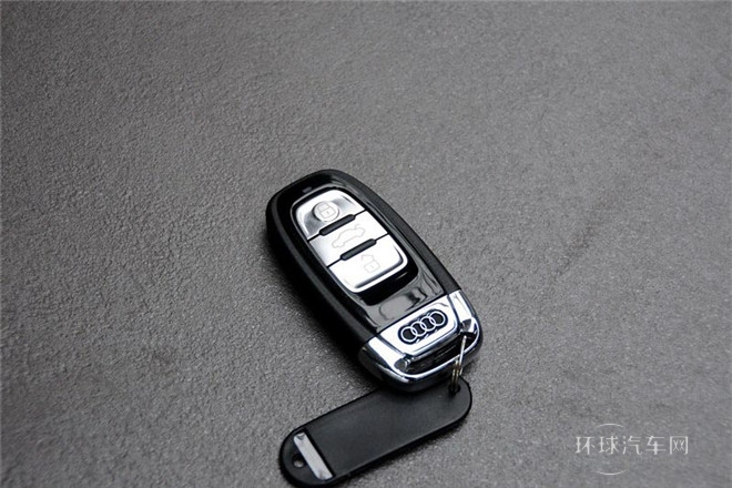 2013款 A8L 50 TFSI quattro舒適型