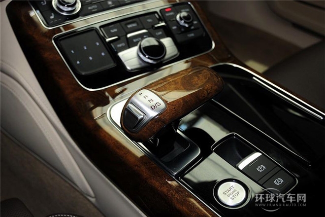 2013款 A8L 45 TFSI quattro專享型