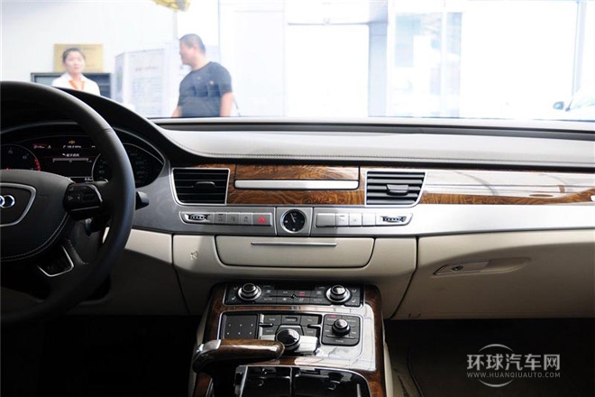 2013款 A8L 45 TFSI quattro專享型