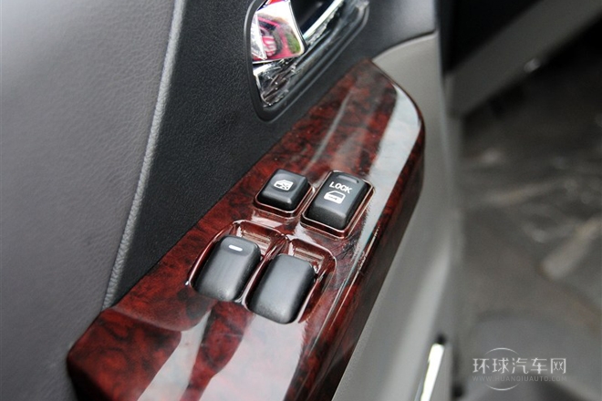 2014款 2.4L 商務(wù)型