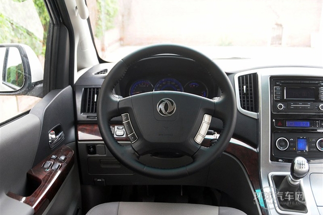 2014款 2.4L 商務型