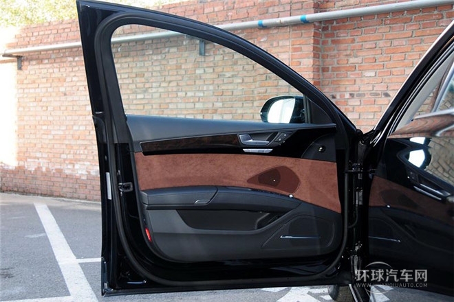 2013款 A8L 45 TFSI quattro豪華型