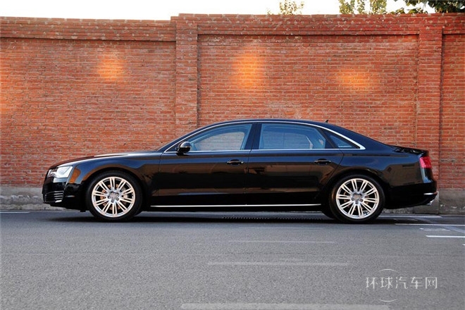 2013款 A8L 45 TFSI quattro豪華型