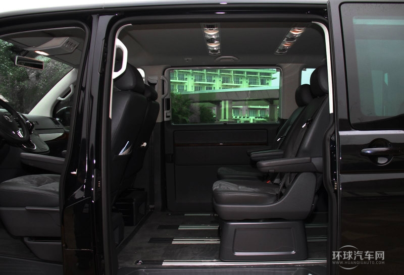 2012款 2.0T 商務版