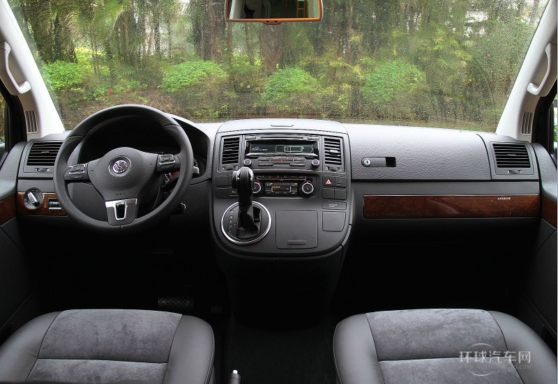 2012款 2.0T 商務版
