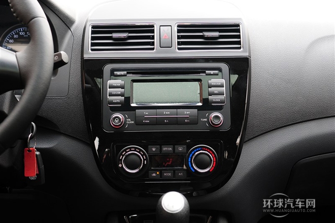 2014款 1.5L 手動舒適型