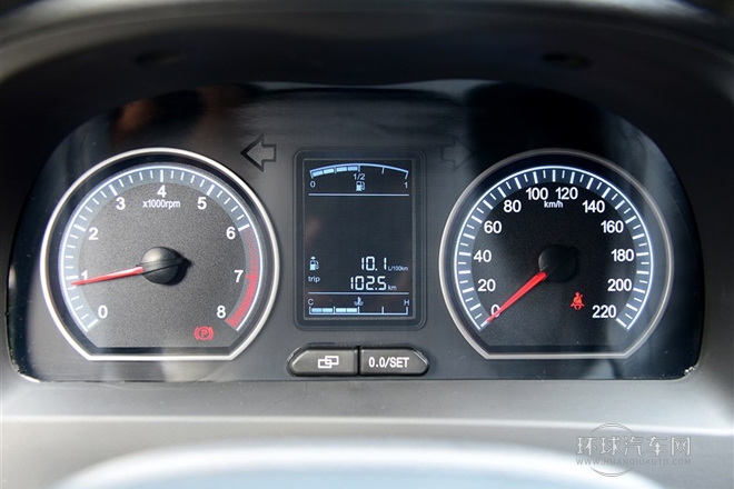 2014款 1.5L 手動舒適型