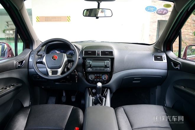 2014款 1.5L 手動舒適型