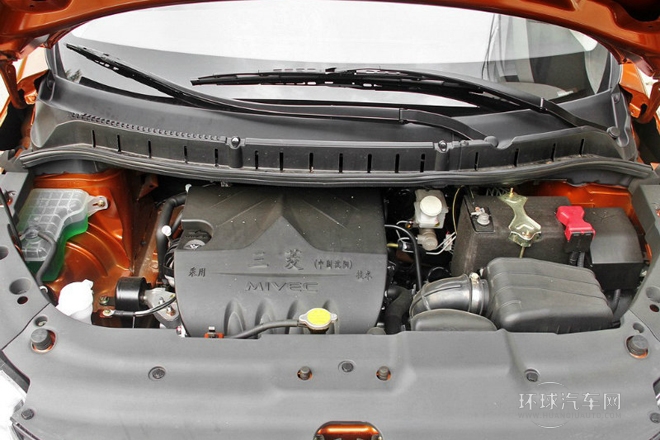 2014款 1.5L 手動尊享型