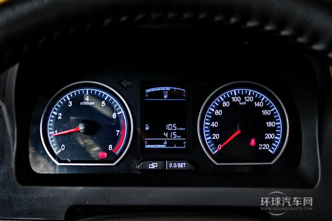 2014款 1.5L 手動尊享型