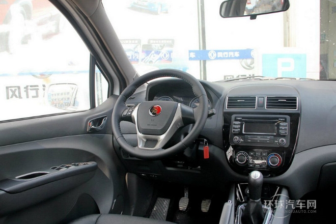 2014款 1.5L 手動尊享型