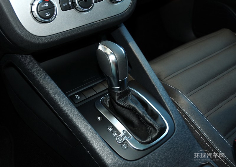 2011款 2.0TSI 豪華版