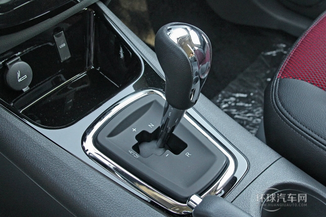 2014款 LV 改款 1.5L AMT豪華型