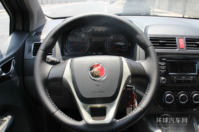 2014款 LV 改款 1.5L AMT豪華型