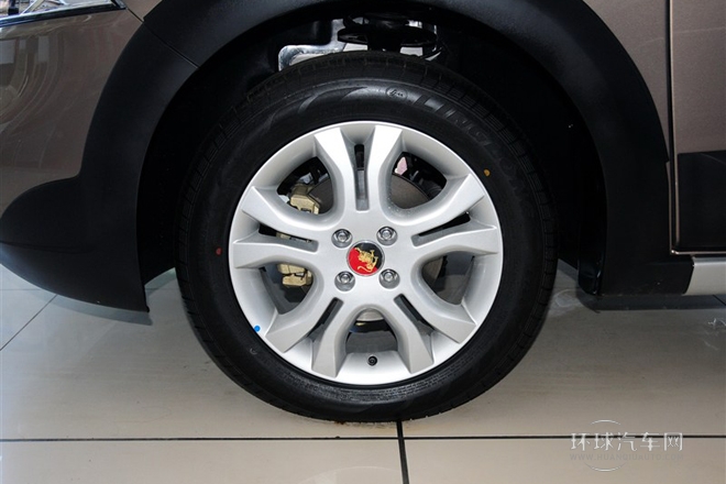 2014款 LV 改款 1.5L 手動豪華型