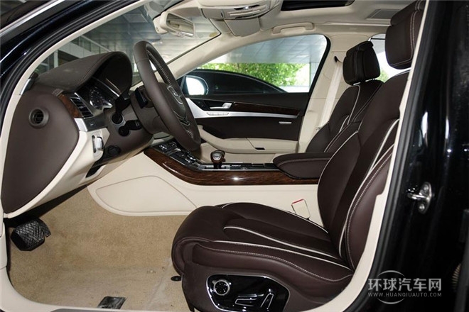 2013款 A8L 30 FSI 專享型