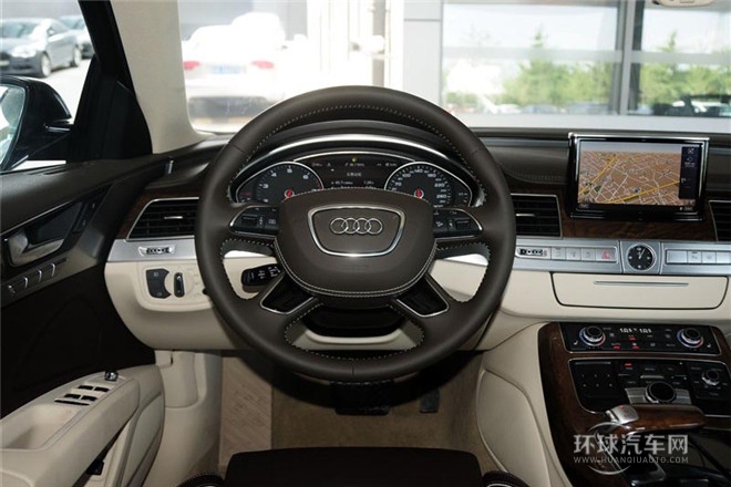 2013款 A8L 30 FSI 專享型