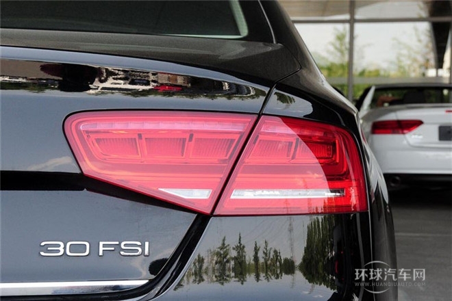 2013款 A8L 30 FSI 專享型