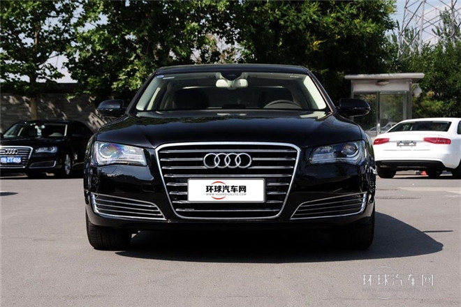 2013款 A8L 30 FSI 專(zhuān)享型