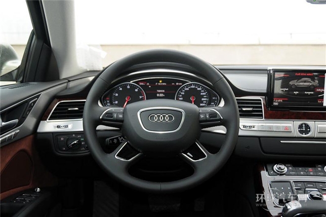 2013款 A8L 30 FSI 舒適型