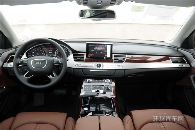 2013款 A8L 30 FSI 舒適型