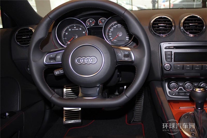 2013款 TT Coupe 45 TFSI 彩色夢(mèng)幻版