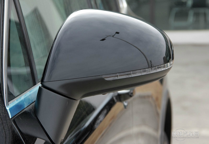 2011款 3.0TDI V6 柴油豪華型