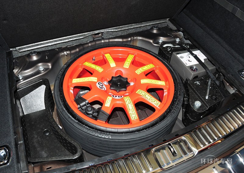 2011款 3.0TSI V6 標配型