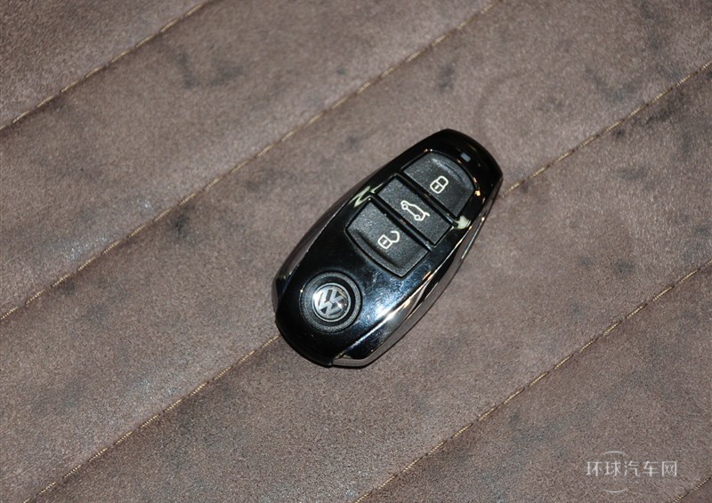 2011款 3.0TSI V6 標配型