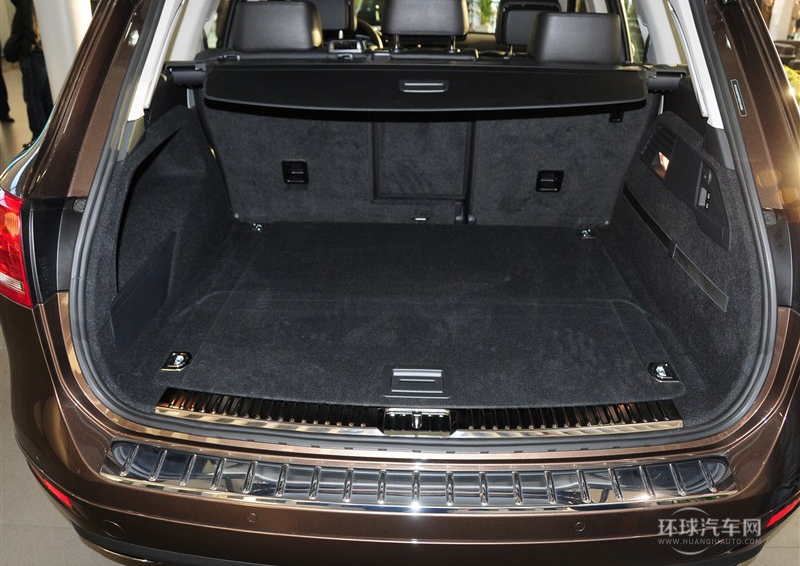 2011款 3.0TSI V6 標配型