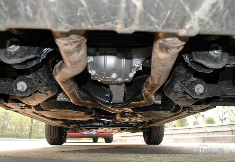 2011款 3.0TSI V6 豪華型