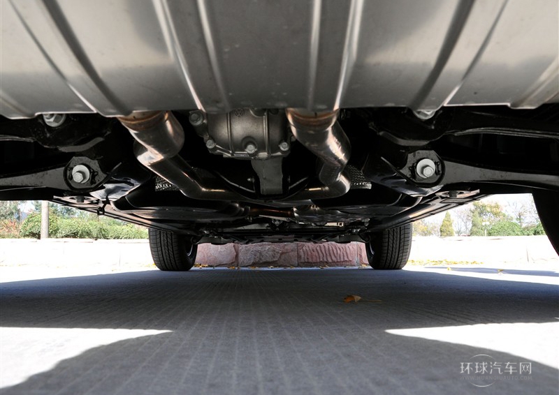 2011款 3.0TSI V6 舒適型