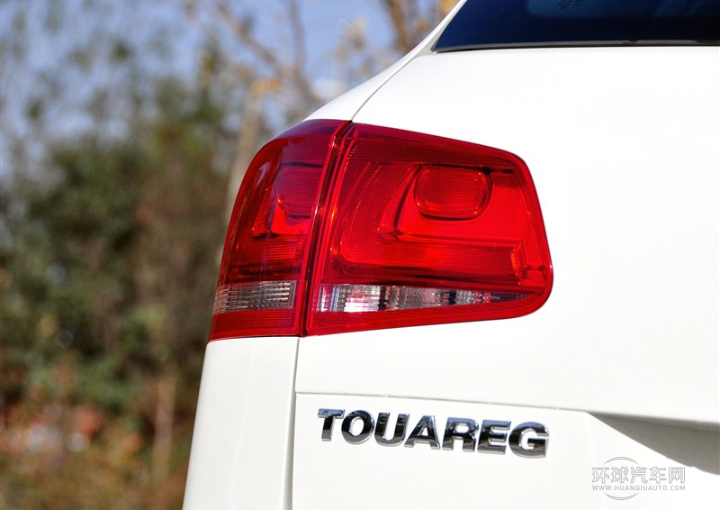 2011款 3.0TSI V6 舒適型