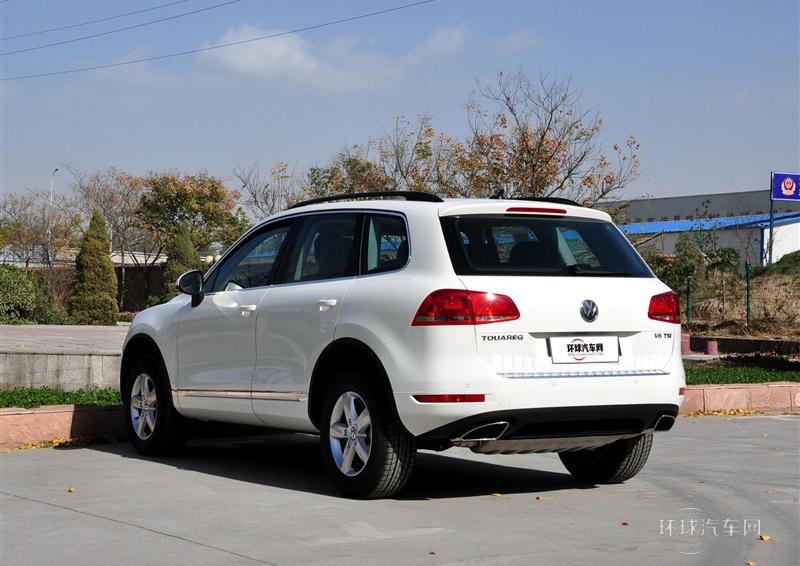 2011款 3.0TSI V6 舒適型