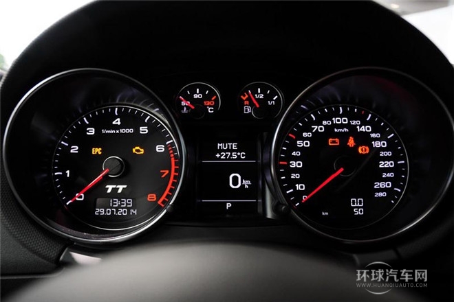 2013款 TT Coupe 45 TFSI 白色經典版