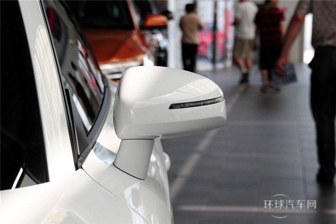 2013款 TT Coupe 45 TFSI 白色經典版