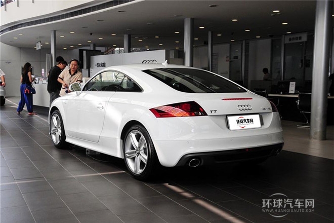 2013款 TT Coupe 45 TFSI 白色經典版