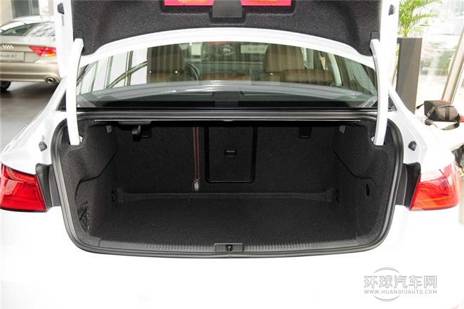 2014款 Limousine 40 TFSI S line豪華型