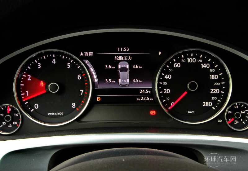 2013款 3.0TSI V6 限量奢華版