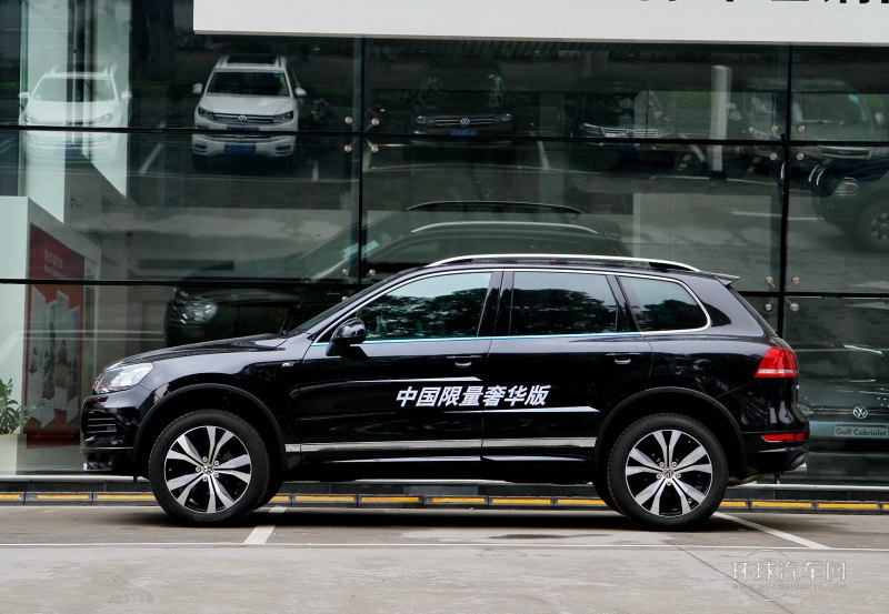 2013款 3.0TSI V6 限量奢華版