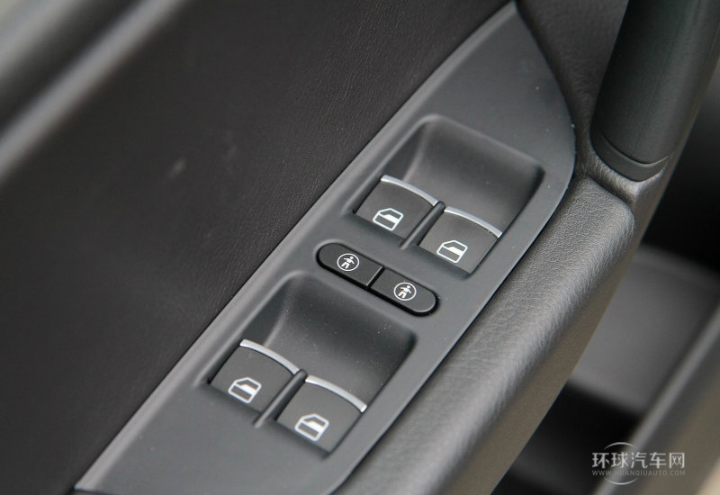 2013款 3.6L V6 越野增強高配型