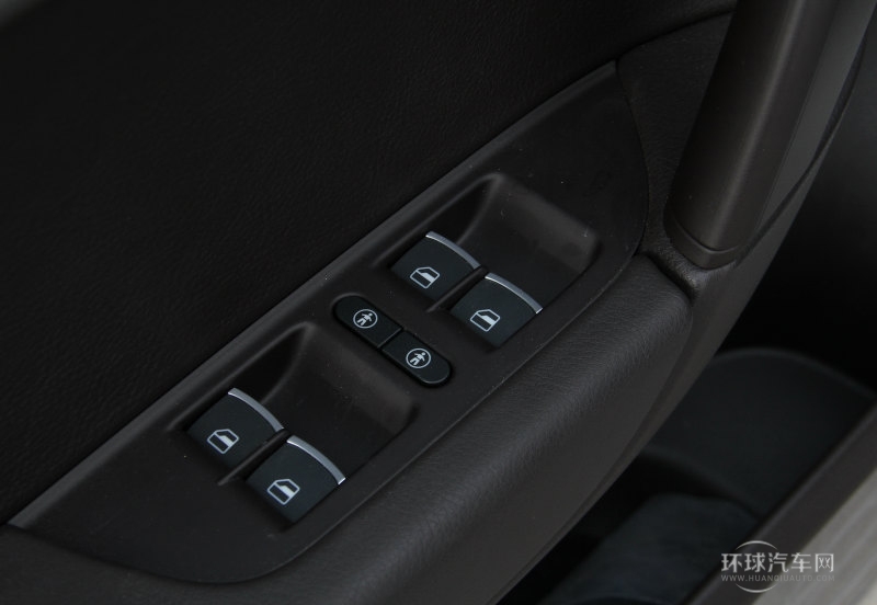 2013款 3.6L V6 越野增強豪華型